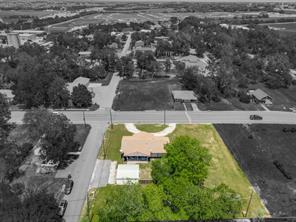 403 E Pecan Street - Photo 13