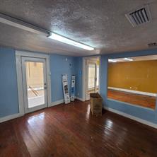 1701 Shaw Street - Photo 8