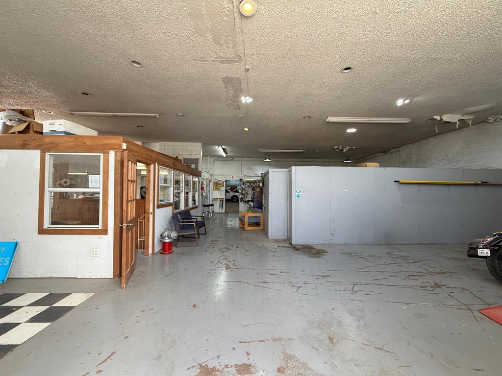 881 Pine Street - Photo 7