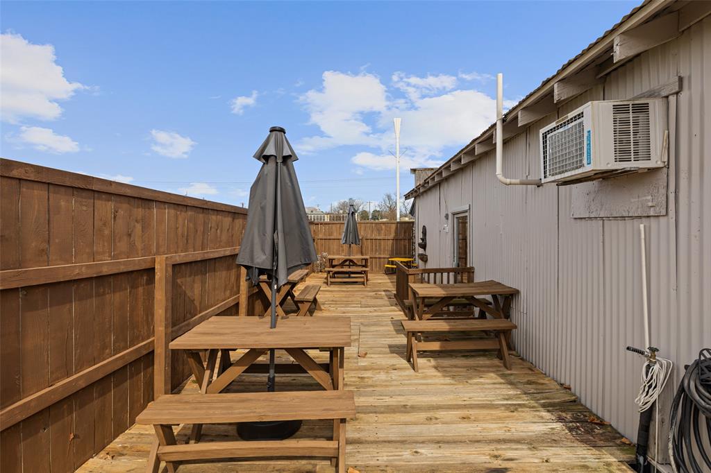 17227 State Highway 154 - Photo 37