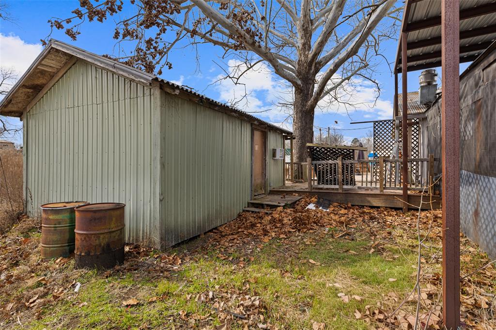 17227 State Highway 154 - Photo 40