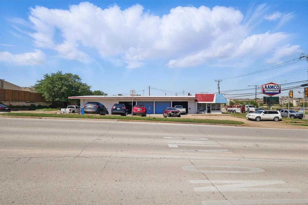 318 S Industrial Boulevard - Photo 4