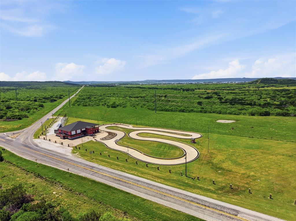 13285 N State Highway 16 - Photo 7