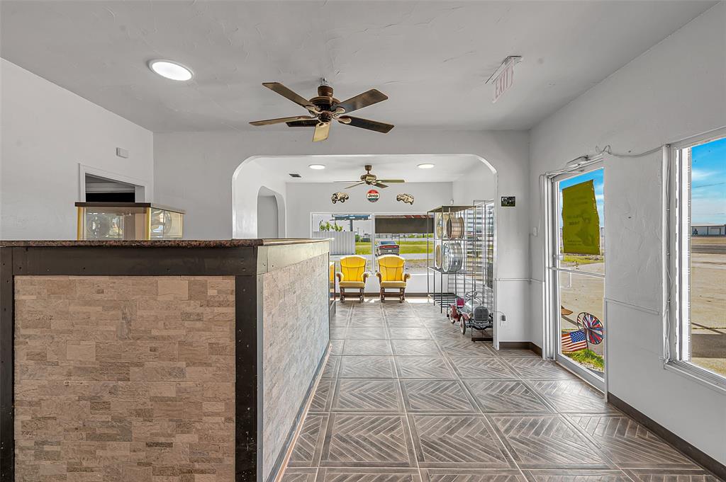 9718 State Highway 276 - Photo 14