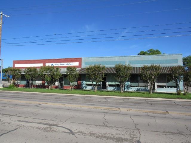 1423 Coggin Avenue - Photo 1