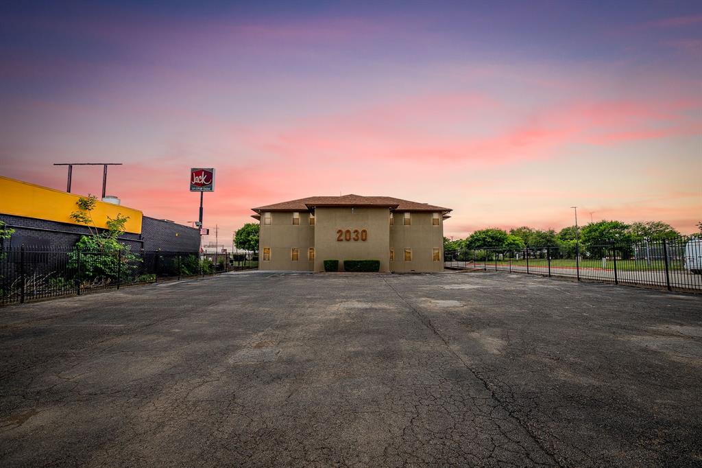 2030 S Las Vegas Trail - Photo 1
