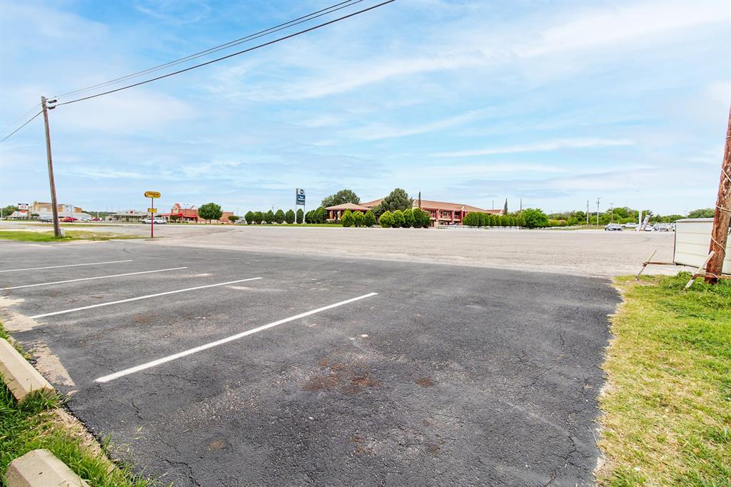 2105 S Bridge Street - Photo 36