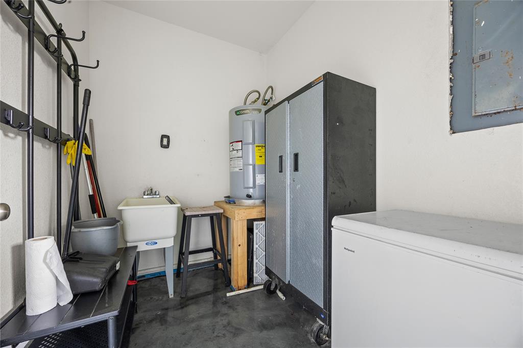 112 Gassaway Avenue - Photo 15