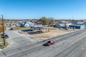 212 N Austin Avenue - Photo 6