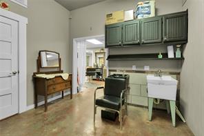 276 Lesliewood - Photo 14