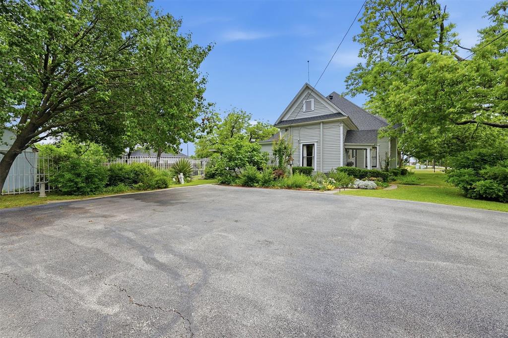 202 E Main Street - Photo 7