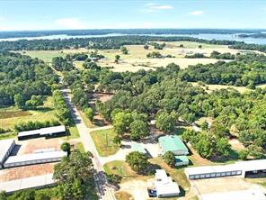 2550 Farm Market 21 - Photo 3
