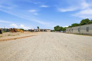 315 Highway 114 - Photo 23