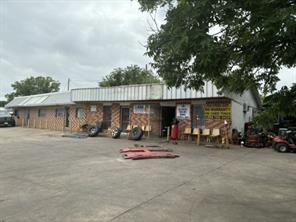 1601 N Kaufman Street - Photo 3