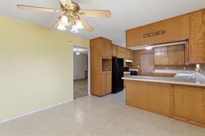 3523 E Highway 199 - Photo 11