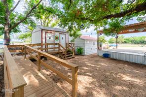 516 E Liveoak - Photo 36