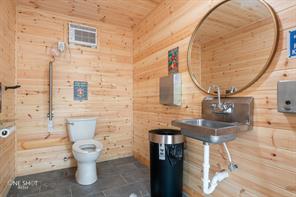 516 E Liveoak - Photo 38