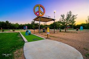 516 E Liveoak - Photo 4