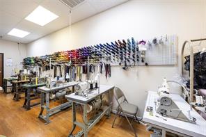 9986 Grapevine Highway - Photo 4