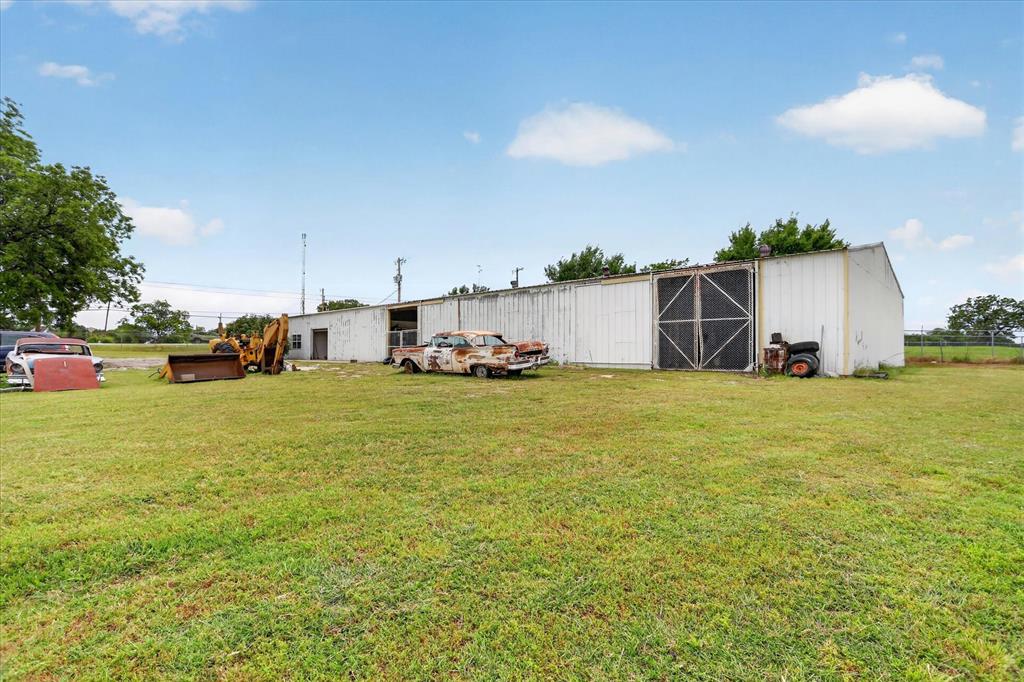1092 W Highway 199 - Photo 30