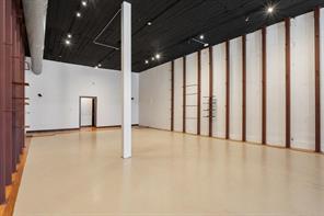 125 N Pecan Street - Photo 13