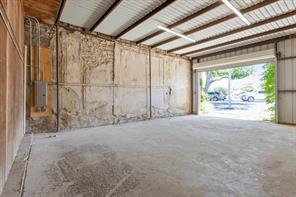 125 N Pecan Street - Photo 23
