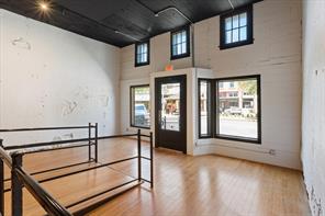 125 N Pecan Street - Photo 8