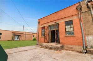 118 W Woodard Street - Photo 15