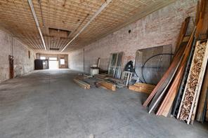 118 W Woodard Street - Photo 22