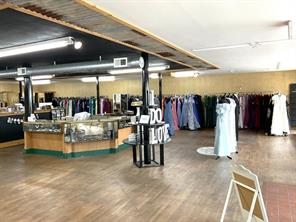 110 E Chambers Street - Photo 3