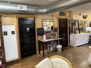 110 E Chambers Street - Photo 6