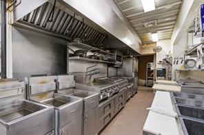 103 S Pecan Street - Photo 19
