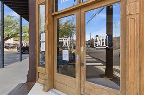 103 S Pecan Street - Photo 3