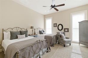 103 S Pecan Street - Photo 33