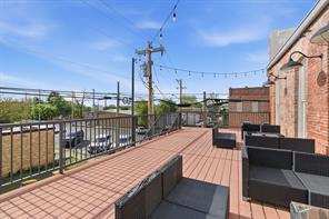 103 S Pecan Street - Photo 37