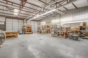 11733 FM 917 - Photo 9
