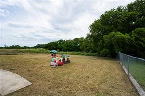 11361 & 11363 FM 730 N - Photo 9