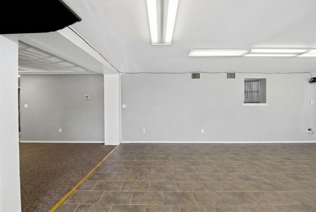 190 N Main Street - Photo 35