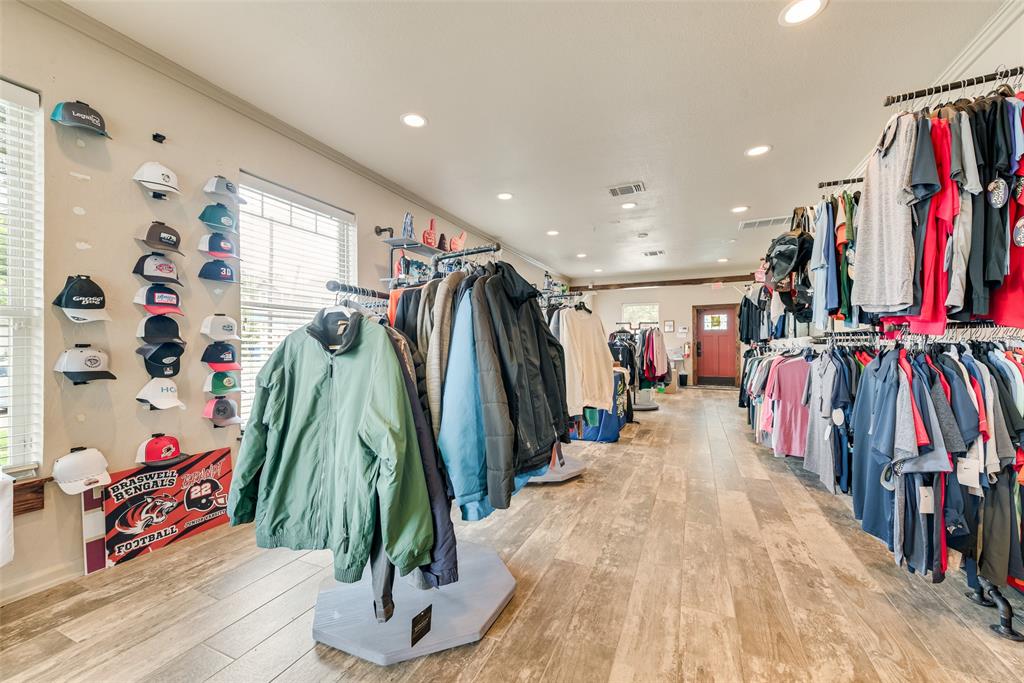 7510 Main Street - Photo 11