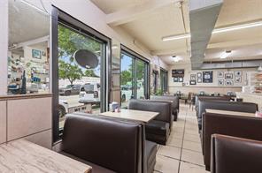 810 S Main Street - Photo 3