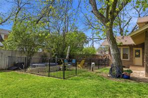 1700 Austin Avenue - Photo 29