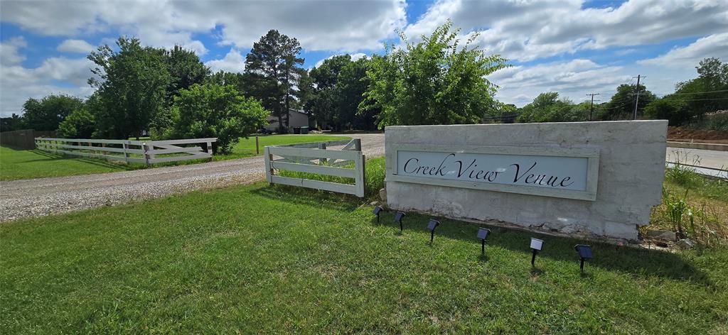 18351 Creekview Road - Photo 1