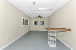 12258 S Fm 730 - Photo 11