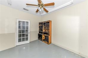 12258 S Fm 730 - Photo 19