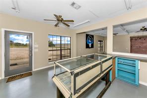 12258 S Fm 730 - Photo 29