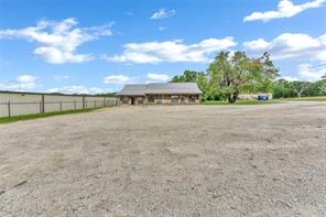 12258 S Fm 730 - Photo 4