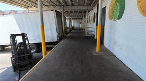510 S Good Latimer Expressway - Photo 23