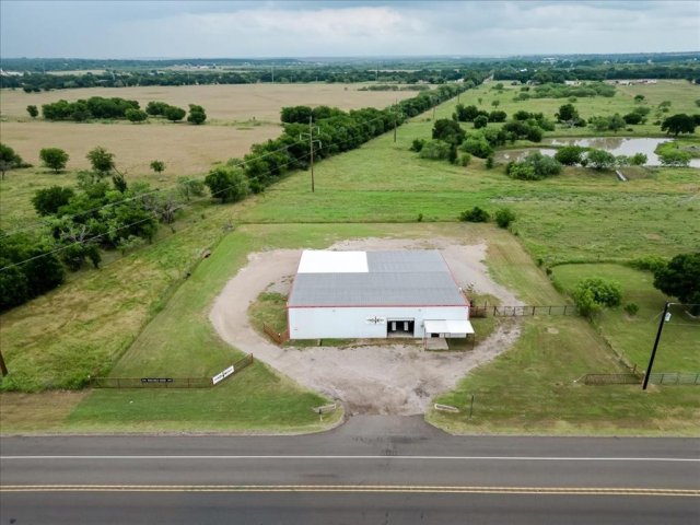 2815 S Highway 281