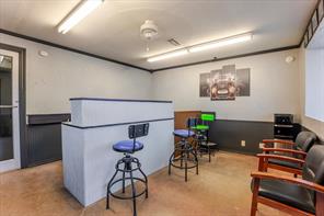 2815 S Highway 281 - Photo 3