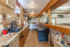 901 E Navarro Avenue - Photo 13